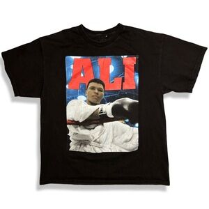 Vintage Muhammad Ali T-shirt